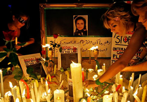 Iranian Women Remembering Neda