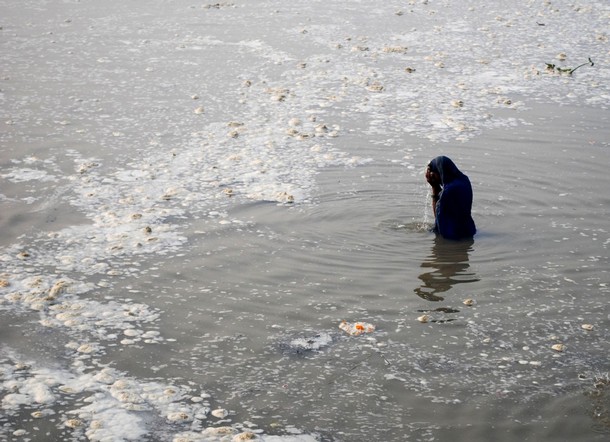 INDIA Polluted Water