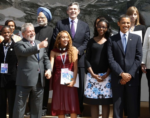 Obama at G-8 Summit poses for picture with Junior G-8 Delegates