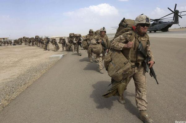USMC Leave Afghanistan
